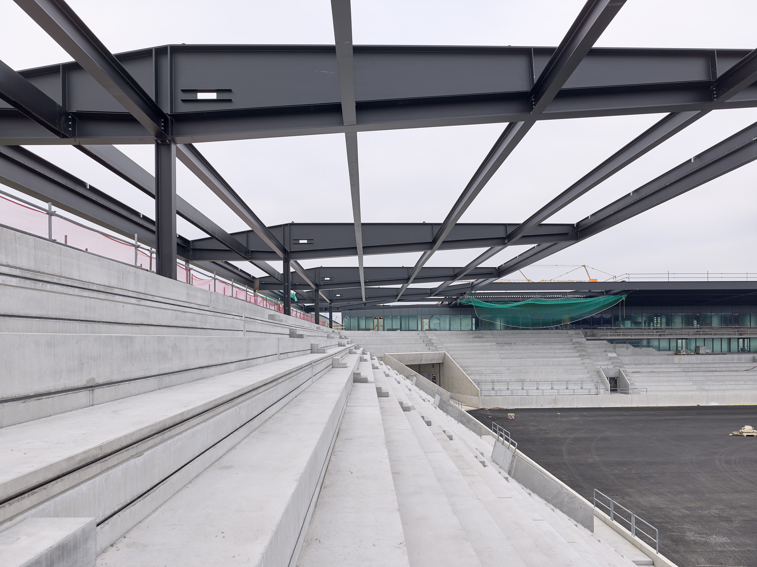 Stade de la Tuilière, Lausanne